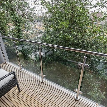 Stylish Town Centre Apartment, W Parking, Nr Beach Bournemouth Exterior photo